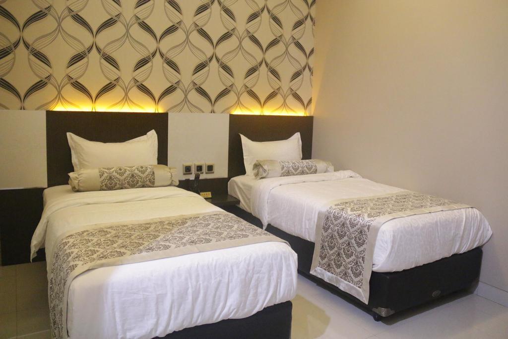 Malang City Boulevard Homestay Extérieur photo